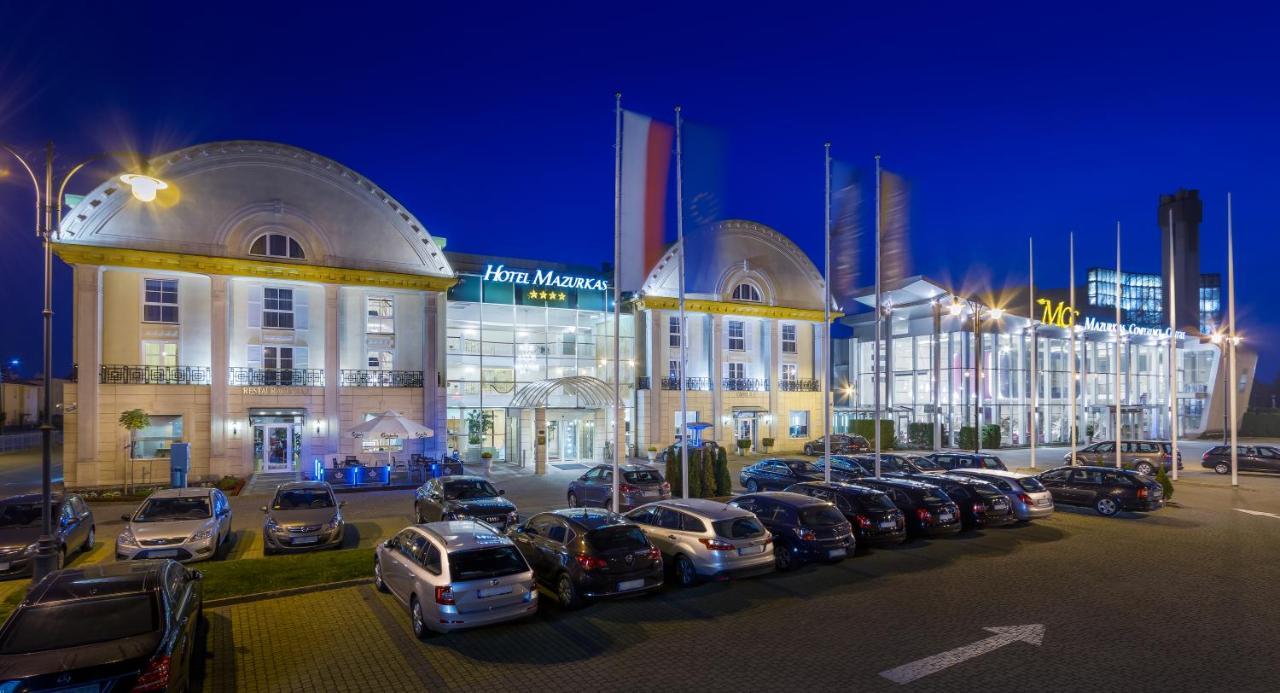 Hotel Mazurkas Ozarow Mazowiecki Extérieur photo